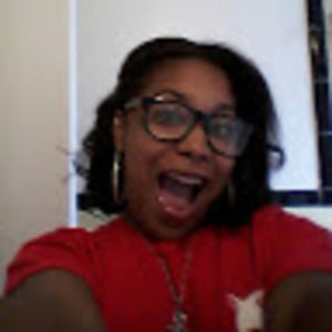 Meet your Posher, Cassandra